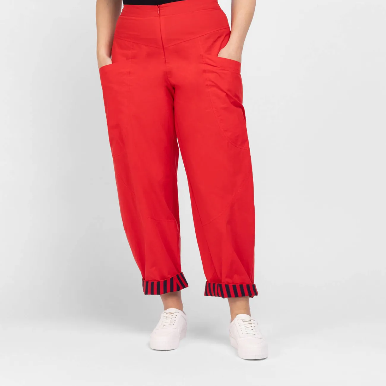 Best Alembika Cropped Trousers Red