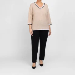 Fashion Faber V-Neck Sweater Beige