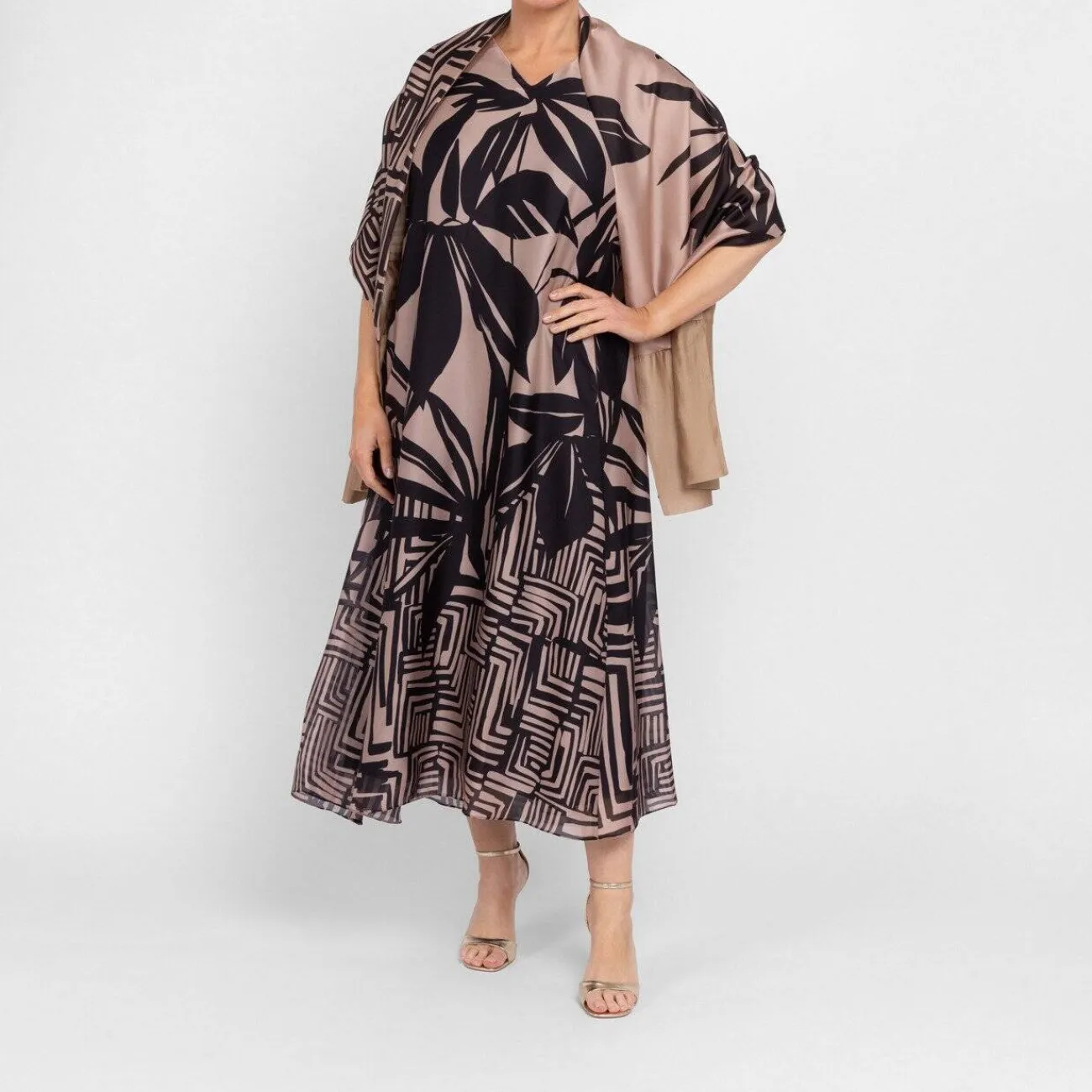 Hot GAIA Life Satin Leaf Print Scarf