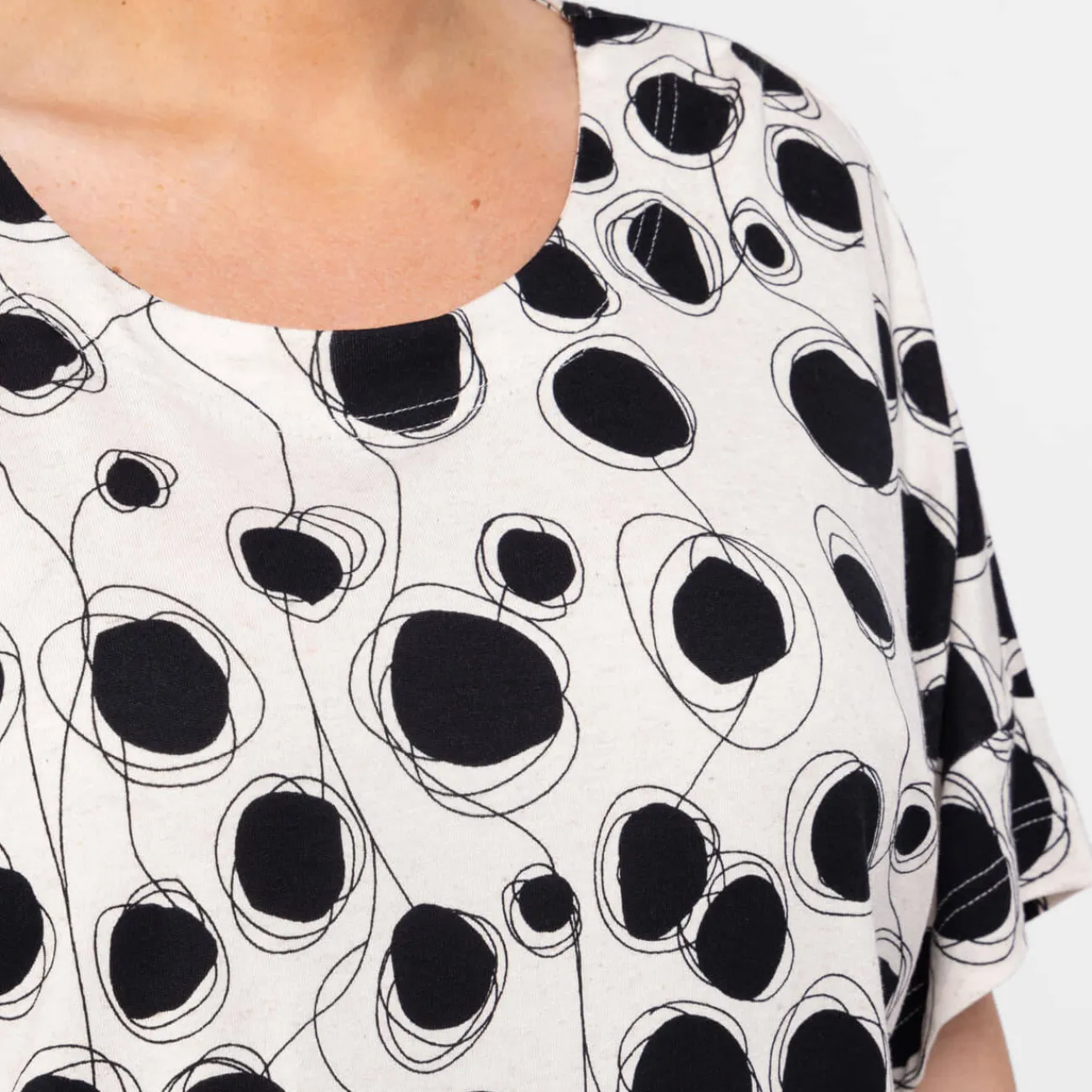 Best Godske Noen Jersey Spot Print Top Beige