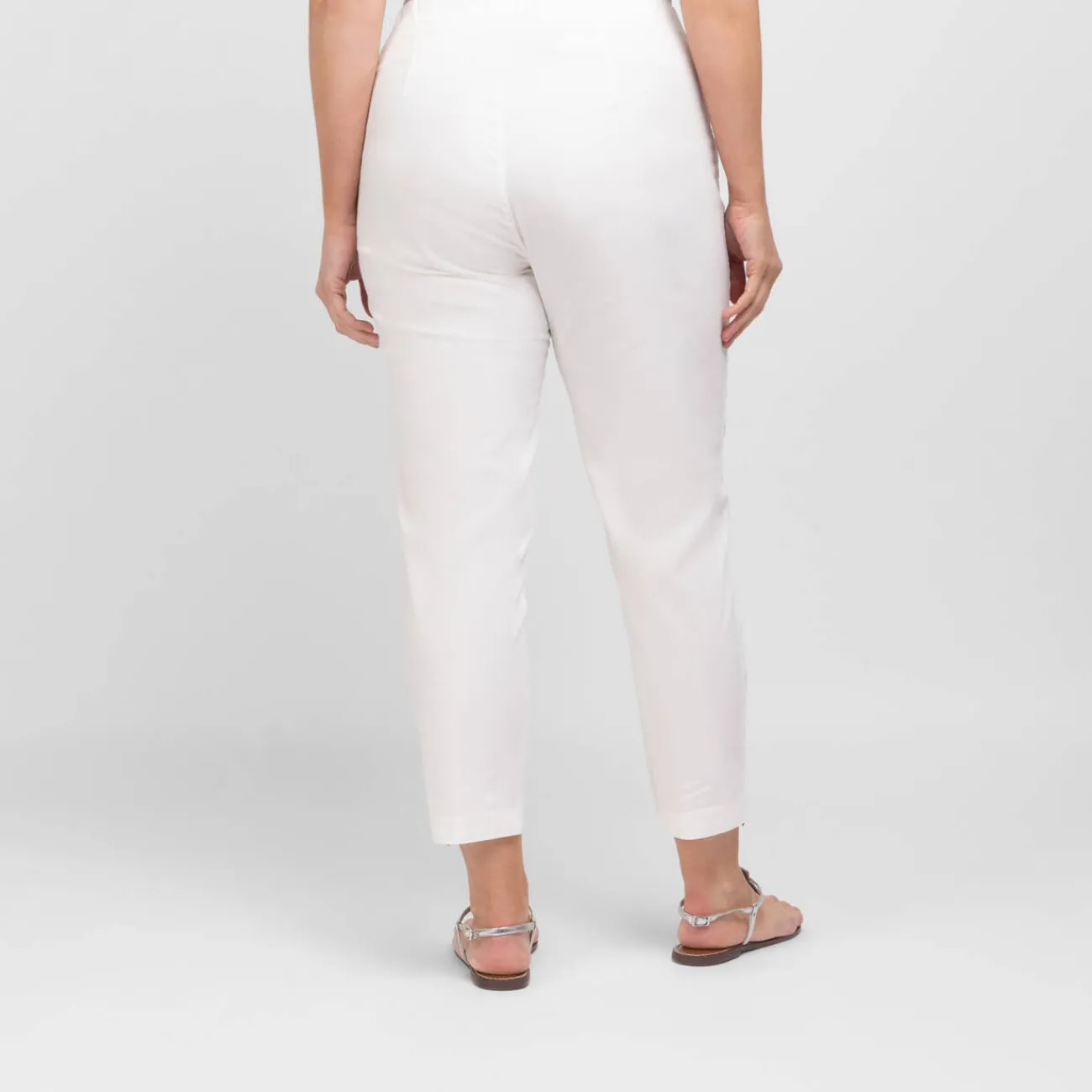 Discount Verpass Pull-On Cropped Trouser White